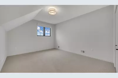 513  Meadow Cir, Kohler, WI 53044 - Photo 25