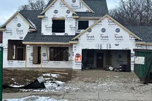 114 Retzer View Ct, Waukesha, WI 53188 - Photo 3