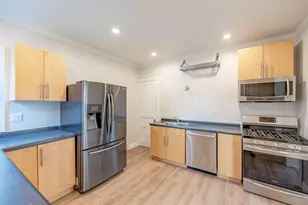 540 Hayes Avenue, Racine, WI 53405 - Photo 5