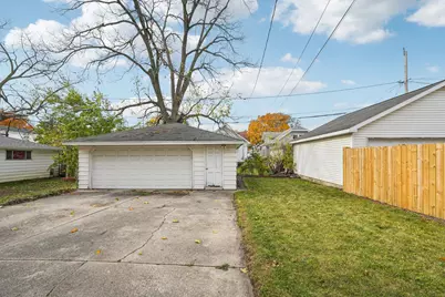 1965 S 80th St, West Allis, WI 53219 - Photo 27