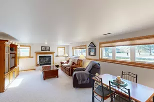 736 Lucas Ln, Jefferson, WI 53549 - Photo 15