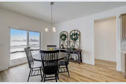 845  Stirling Dr #Bldg 23, Unit 46, Oconomowoc, WI 53066 - Photo 7