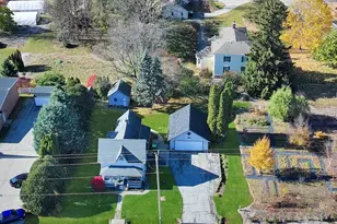8512 Caldwell Rd, Racine, WI 53149 - Photo 5