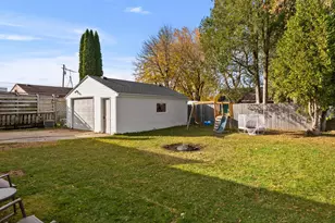 2608 Jackson St, Two Rivers, WI 54241 - Photo 3