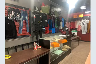 620 W Historic Mitchell St, Milwaukee, WI 53204 - Photo 9