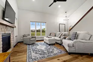 1429 Harbor Lights Rd, Suamico, WI 54173 - Photo 7