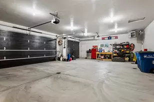 1429 Harbor Lights Rd, Suamico, WI 54173 - Photo 27