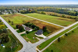 1429 Harbor Lights Rd, Suamico, WI 54173 - Photo 37