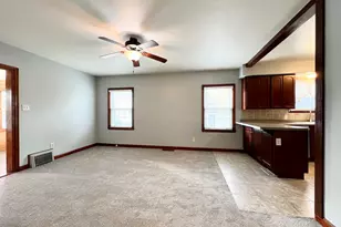 304 St Rose Ave, Fredonia, WI 53021 - Photo 15