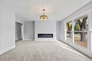 712 William Ave, Fond du Lac, WI 54935 - Photo 9