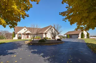 4942 Bridle Path Ln, Polk, WI 53076 - Photo 17