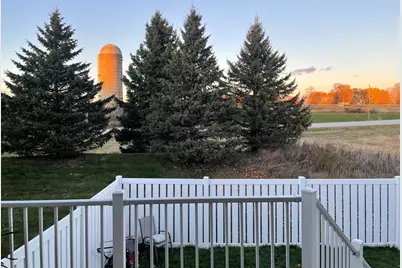 430  Emerald Ct, Kewaskum, WI 53040 - Photo 15