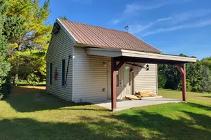 9396 Boltonville Rd, Farmington, WI 53040 - Photo 7