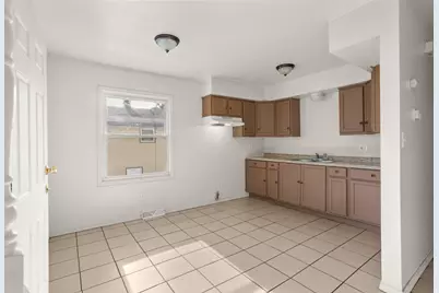 6505 N 53rd St #6503, Milwaukee, WI 53223 - Photo 3