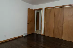 2107 28th St, Kenosha, WI 53140 - Photo 9