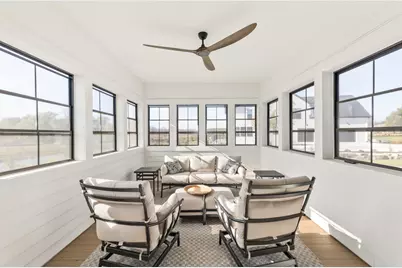 20285  Newport Ln, Brookfield, WI 53045 - Photo 31