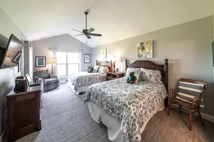 642 Eagleton Dr, Geneva, WI 53147 - Photo 23