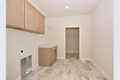 433  Standing Stone Dr #16-38, Waukesha, WI 53189 - Photo 15