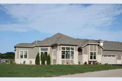 433  Standing Stone Dr #16-38, Waukesha, WI 53189 - Photo 3