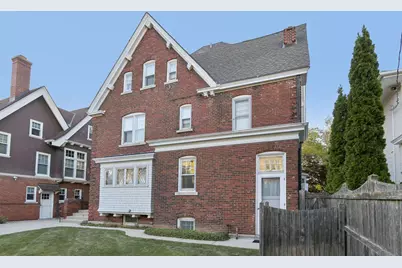 2442 N Terrace Ave, Milwaukee, WI 53211 - Photo 69