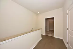 439 Standing Stone Dr, Waukesha, WI 53189 - Photo 11