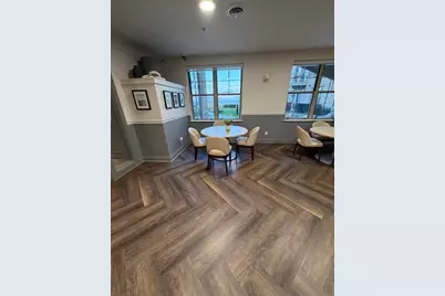 4130 S Lake Dr #282, Saint Francis, WI 53235 - Photo 5