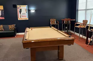 4130 S Lake Dr, Saint Francis, WI 53235 - Photo 9