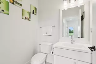 4238 E Lake Vista Blvd, Oak Creek, WI 53154 - Photo 15