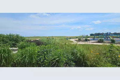 4238 E Lake Vista Blvd, Oak Creek, WI 53154 - Photo 39