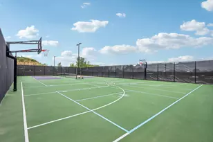 4238 E Lake Vista Blvd, Oak Creek, WI 53154 - Photo 31