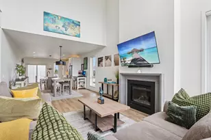 4238 E Lake Vista Blvd, Oak Creek, WI 53154 - Photo 5