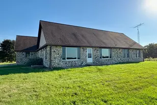 N7321 Bowers Rd, Troy, WI 53121 - Photo 7