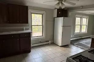 117 Taylor St, Mayville, WI 53050 - Photo 5