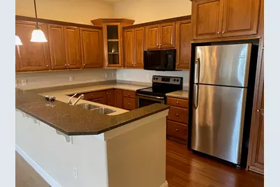 19155  Thomson Dr #304, Brookfield, WI 53045 - Photo 7