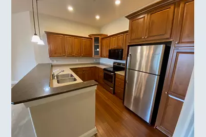 19155  Thomson Dr #304, Brookfield, WI 53045 - Photo 5