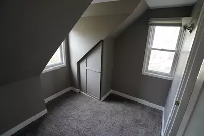 6570 N 54th St, Milwaukee, WI 53223 - Photo 13