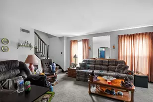 3578 S 48th St, Greenfield, WI 53220 - Photo 3