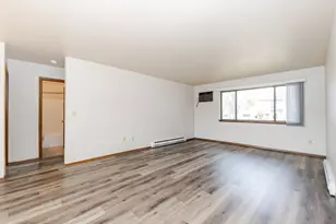 1891 Haymarket Rd, Waukesha, WI 53189 - Photo 13