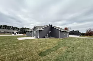 1938 Arches Dr, Holmen, WI 54636 - Photo 9