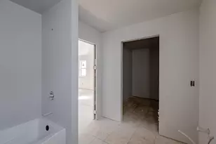 1838 Arches Dr, Holmen, WI 54636 - Photo 7