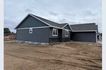 1818  Arches Dr, Holmen, WI 54636 - Photo 3