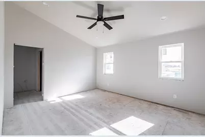 1818  Arches Dr, Holmen, WI 54636 - Photo 7