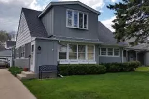 6015 N Shoreland Ave, Whitefish Bay, WI 53217 - Photo 1