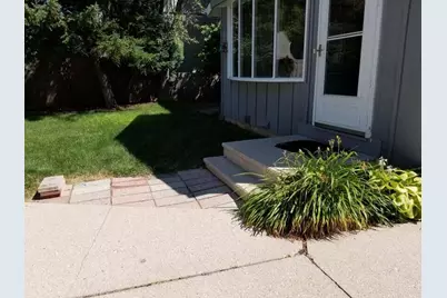 6015 N Shoreland Ave, Whitefish Bay, WI 53217 - Photo 3