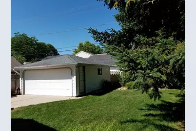 6015 N Shoreland Ave, Whitefish Bay, WI 53217 - Photo 5