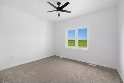 652  Boone Ln, Holmen, WI 54636 - Photo 13