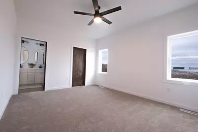 652  Boone Ln, Holmen, WI 54636 - Photo 11