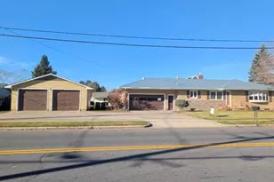 544 Leonard St, West Salem, WI 54669 - Photo 1