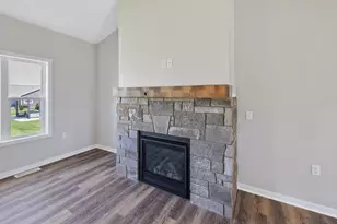 924 Duke St, Brownsville, WI 53006 - Photo 25