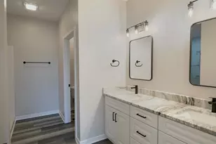 924 Duke St, Brownsville, WI 53006 - Photo 9